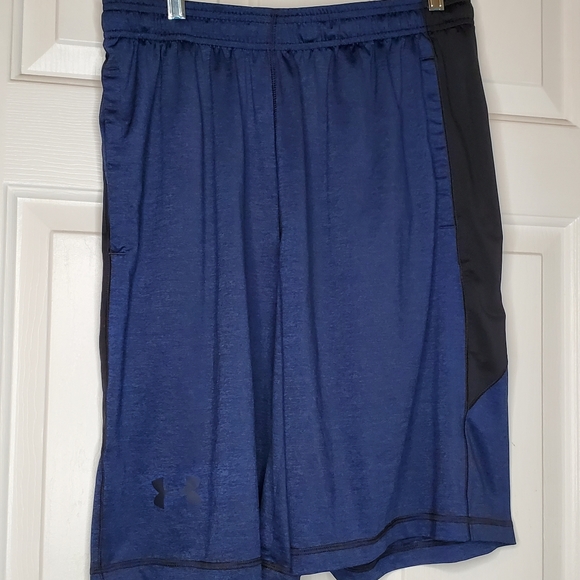 Under Armour Other - Under Armour Loose Fit Size Large